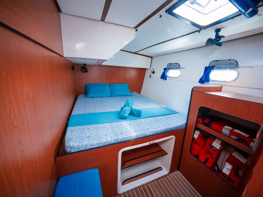 Boat picture 16