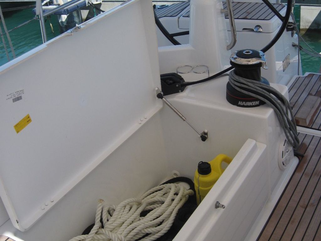 Boat picture 9