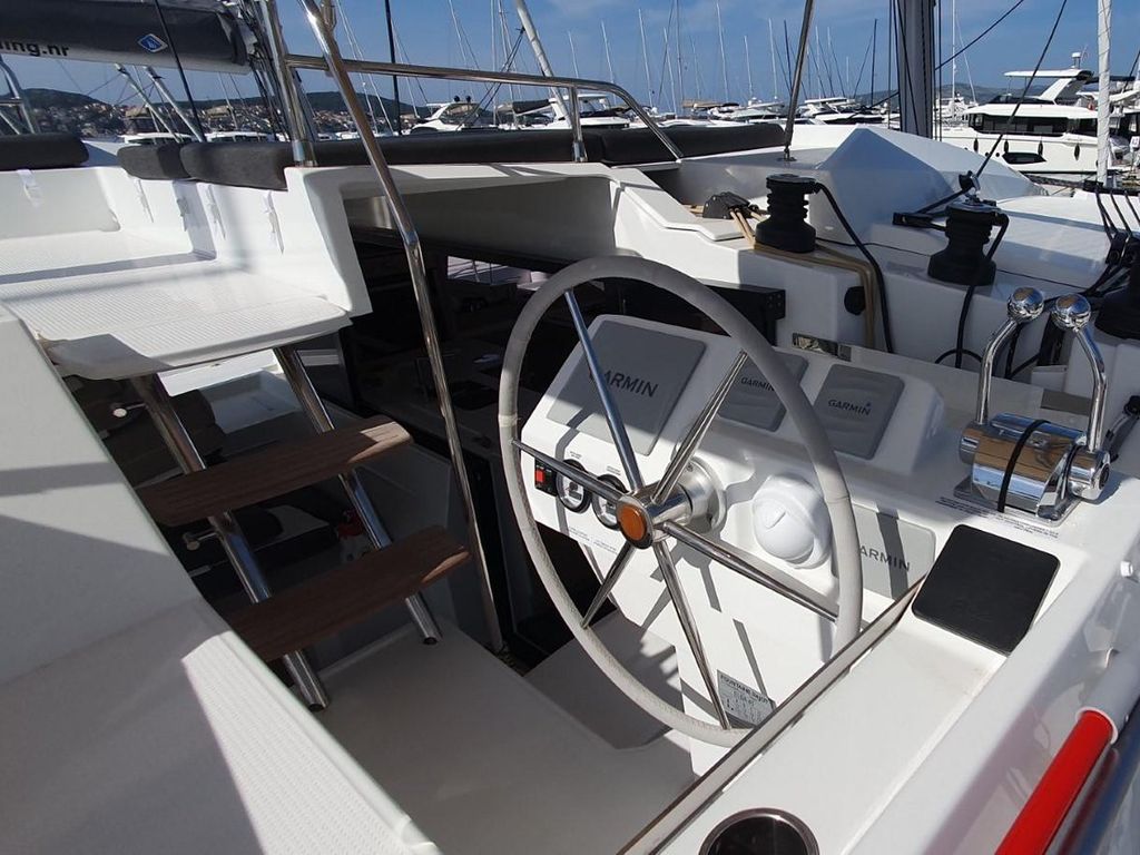 Boat picture 10