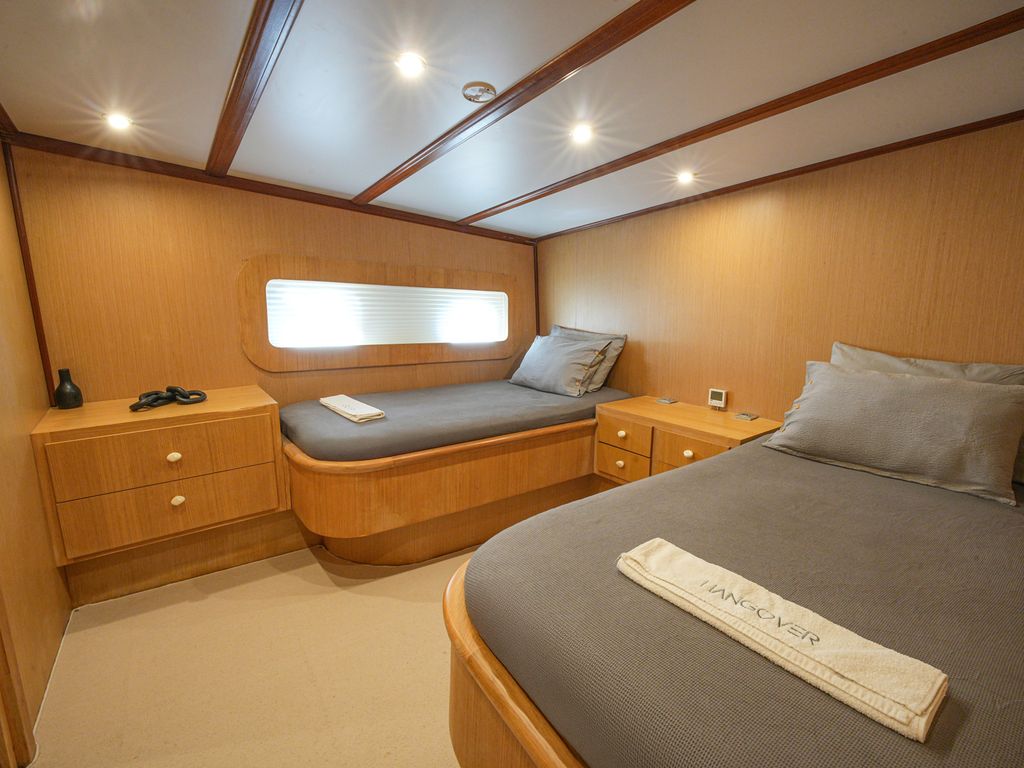 Boat picture 21