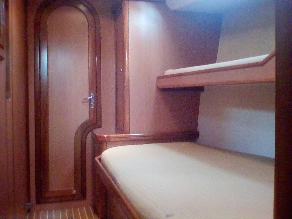 Boat picture 9