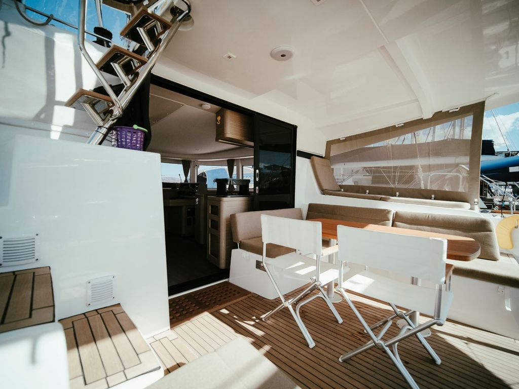 Boat picture 14