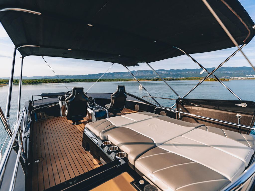 Boat picture 10