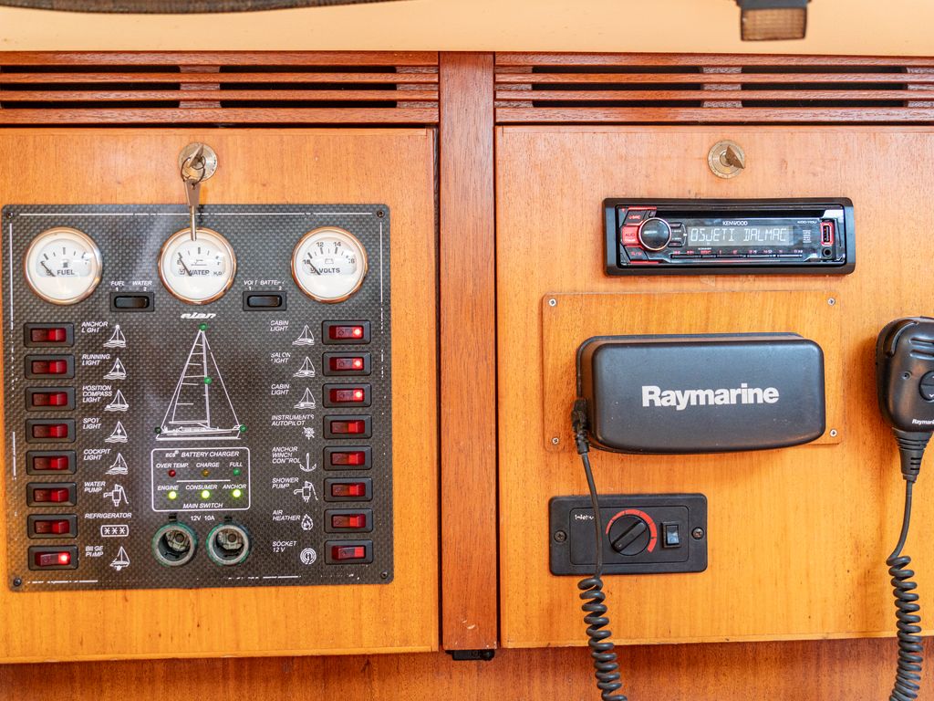 Boat picture 30