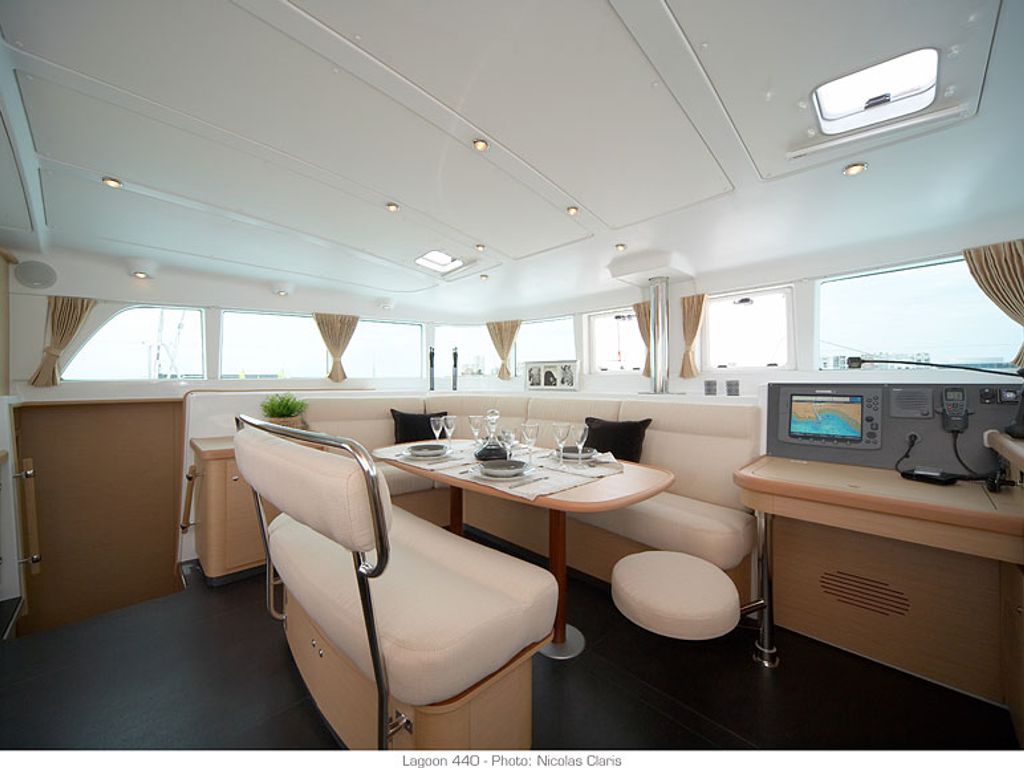 Boat picture 14