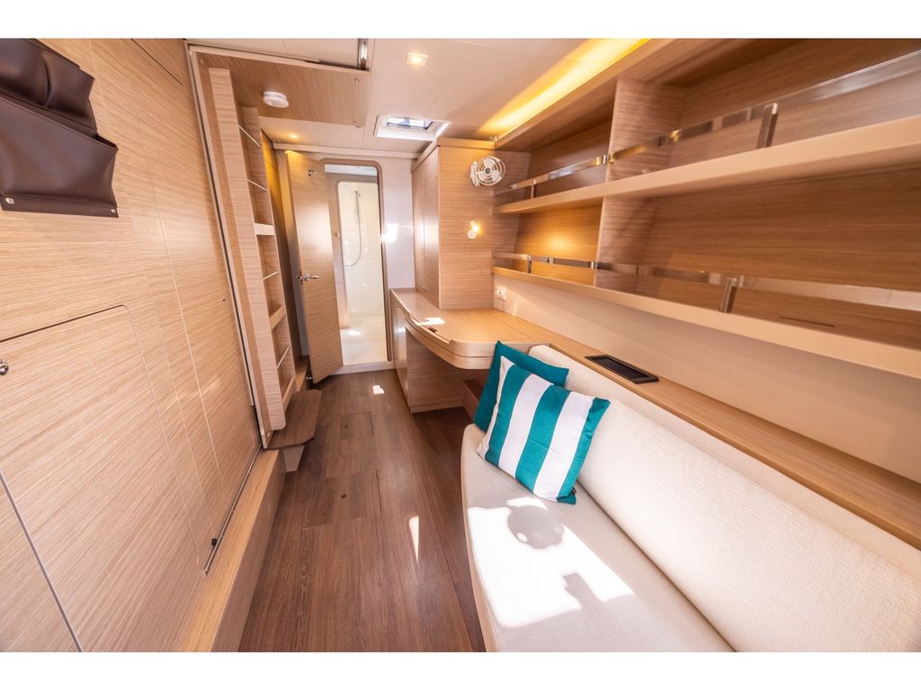 Boat picture 17