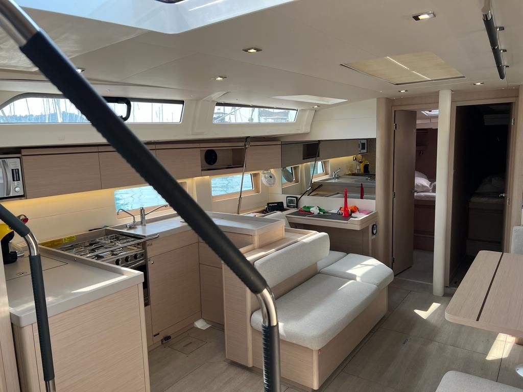 Boat picture 9