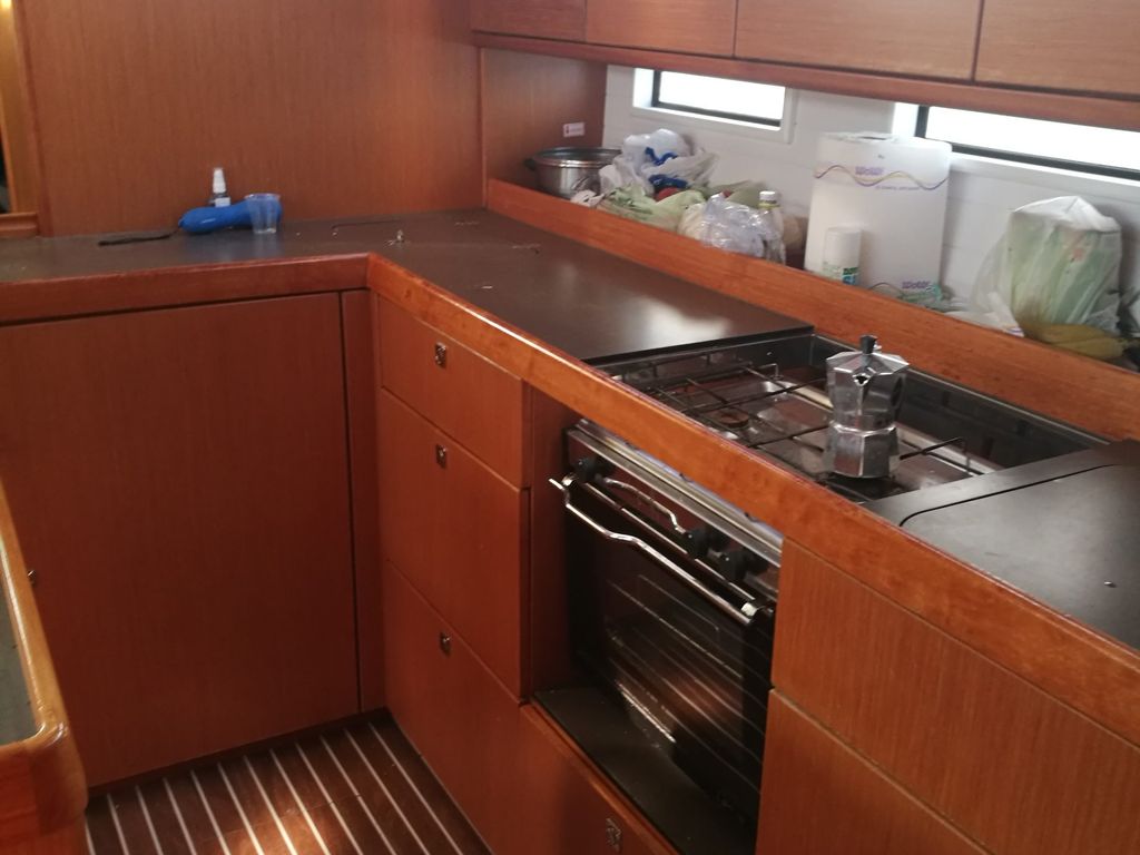 Boat picture 7