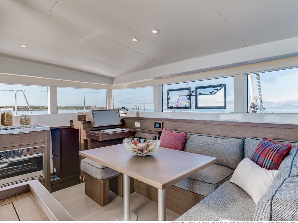 Boat picture 9