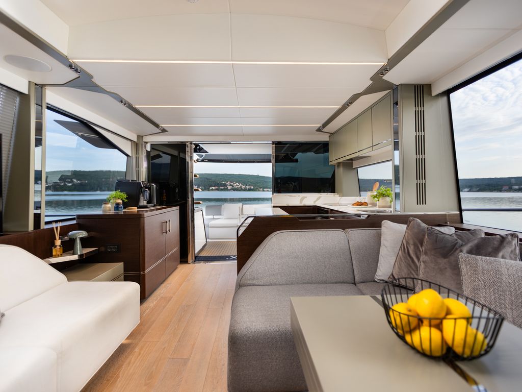 Boat picture 16