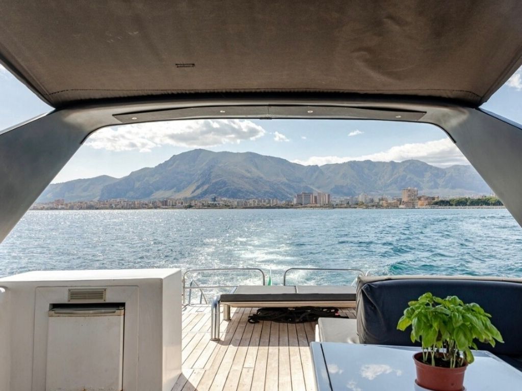 Boat picture 4