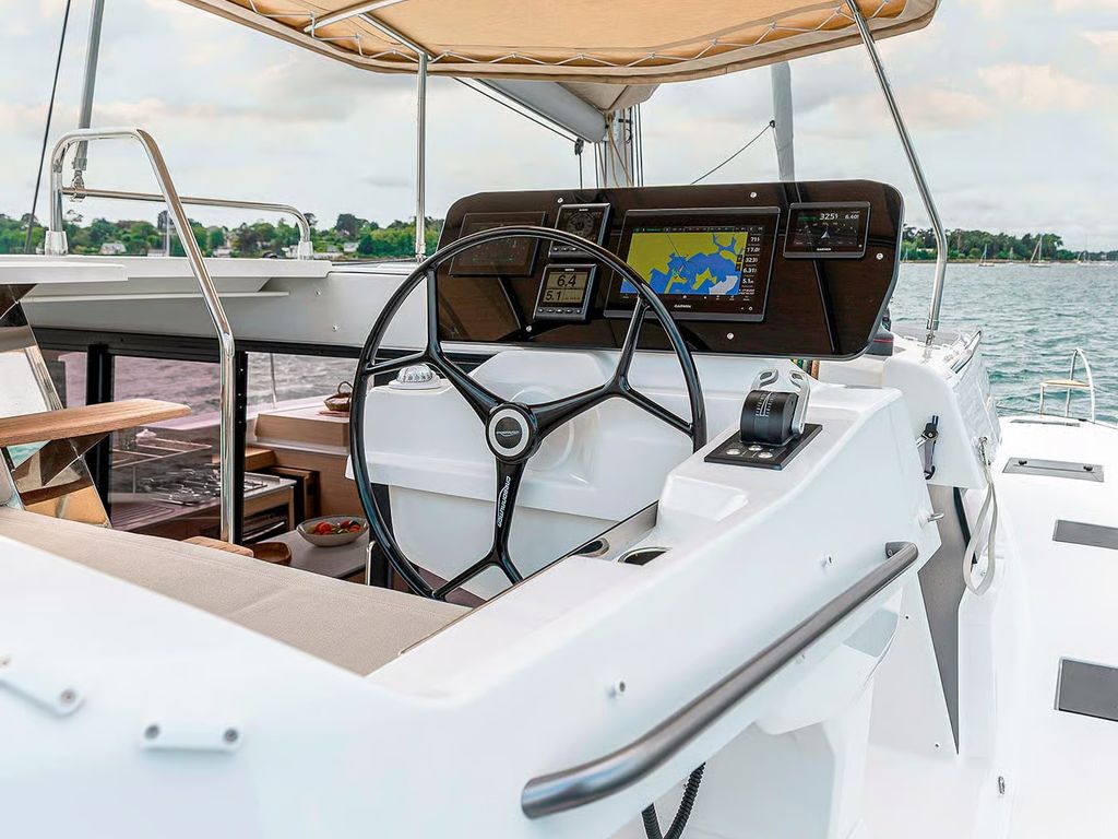 Boat picture 12