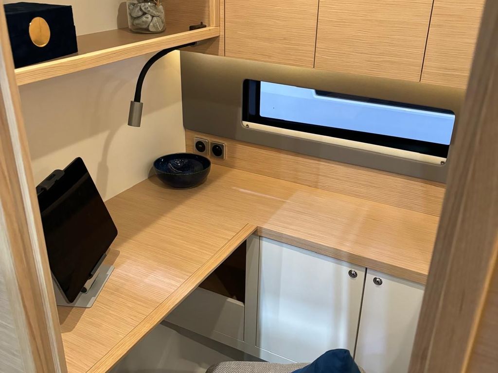Boat picture 12