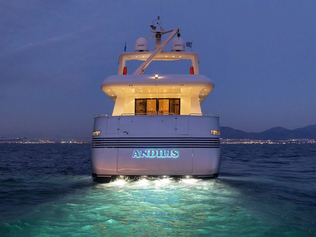 Boat picture 9