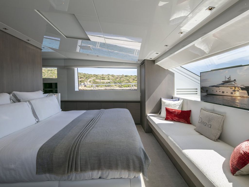 Boat picture 17