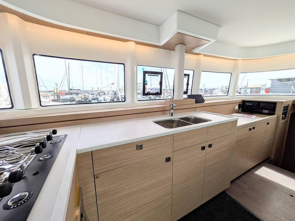 Boat picture 10