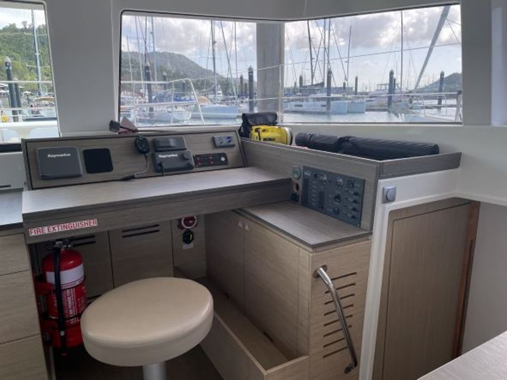 Boat picture 14