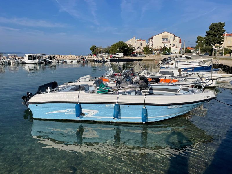 Boat picture 1