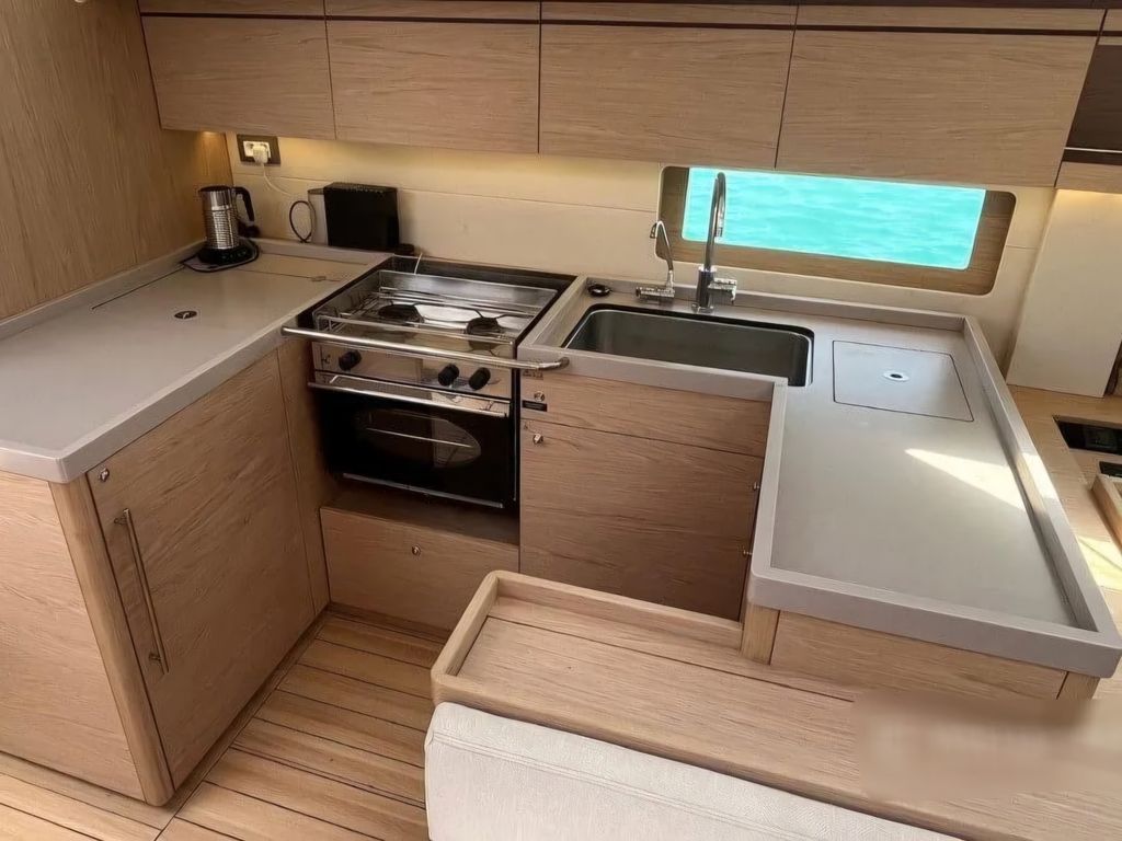 Boat picture 6