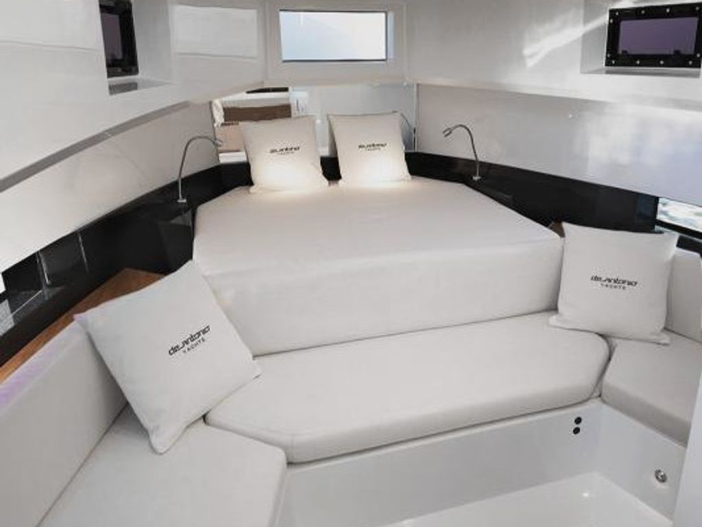 Boat picture 9