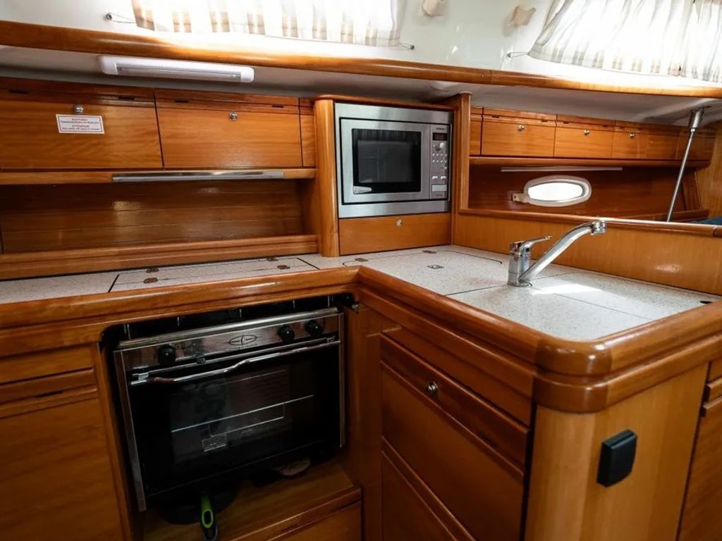 Boat picture 7