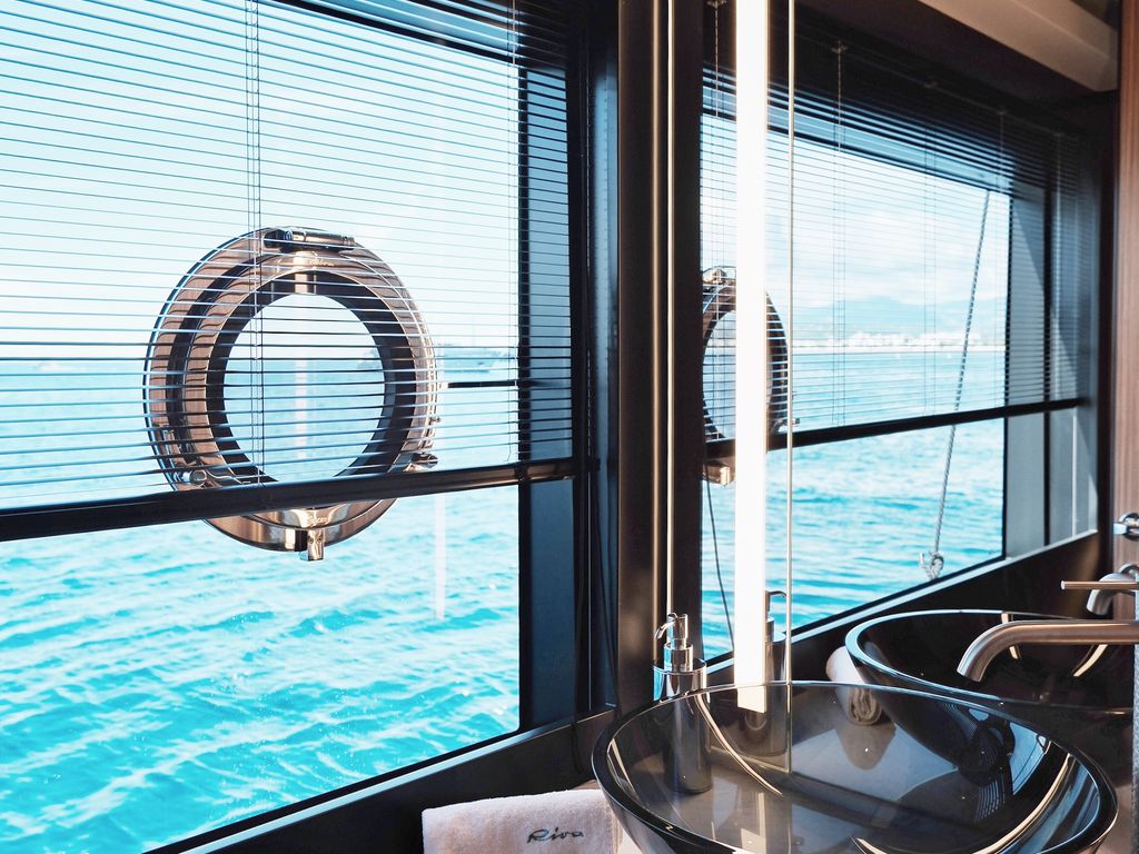 Boat picture 10