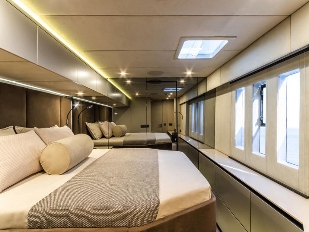 Boat picture 14