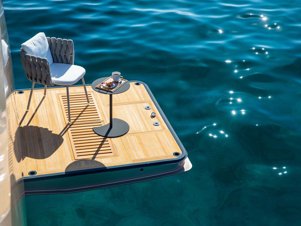 Boat picture 12