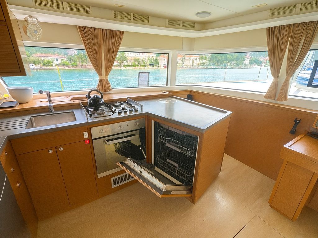 Boat picture 8