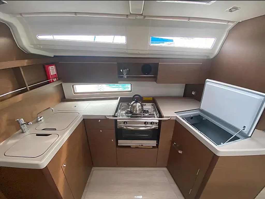 Boat picture 7