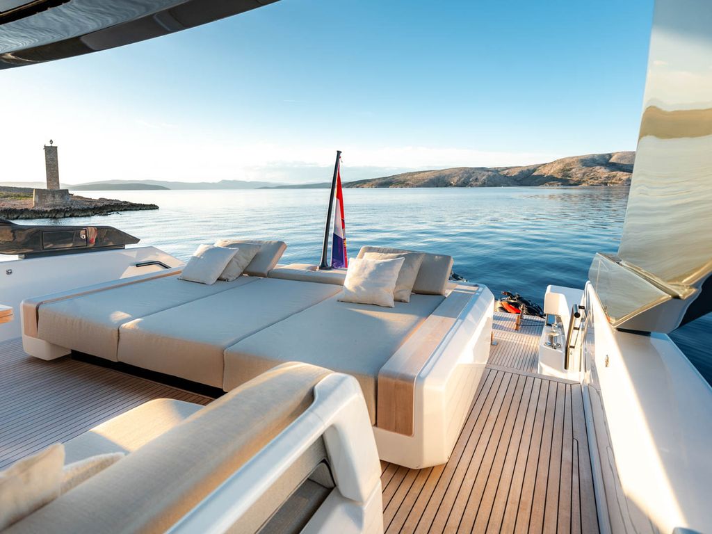 Boat picture 9