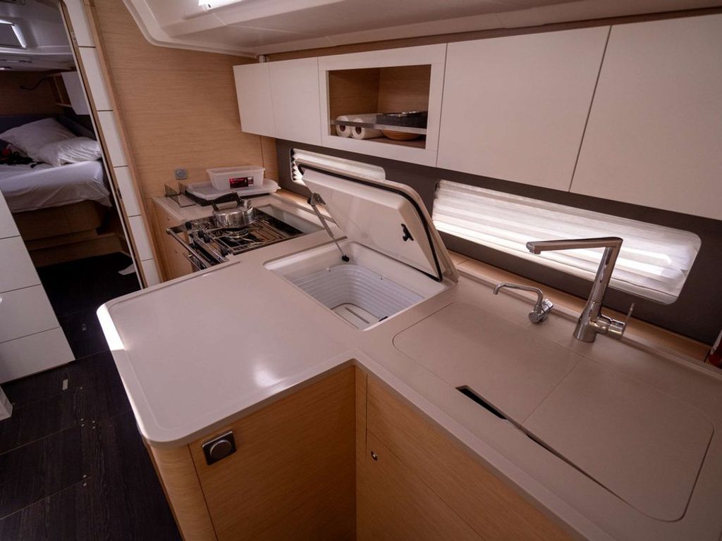 Boat picture 17