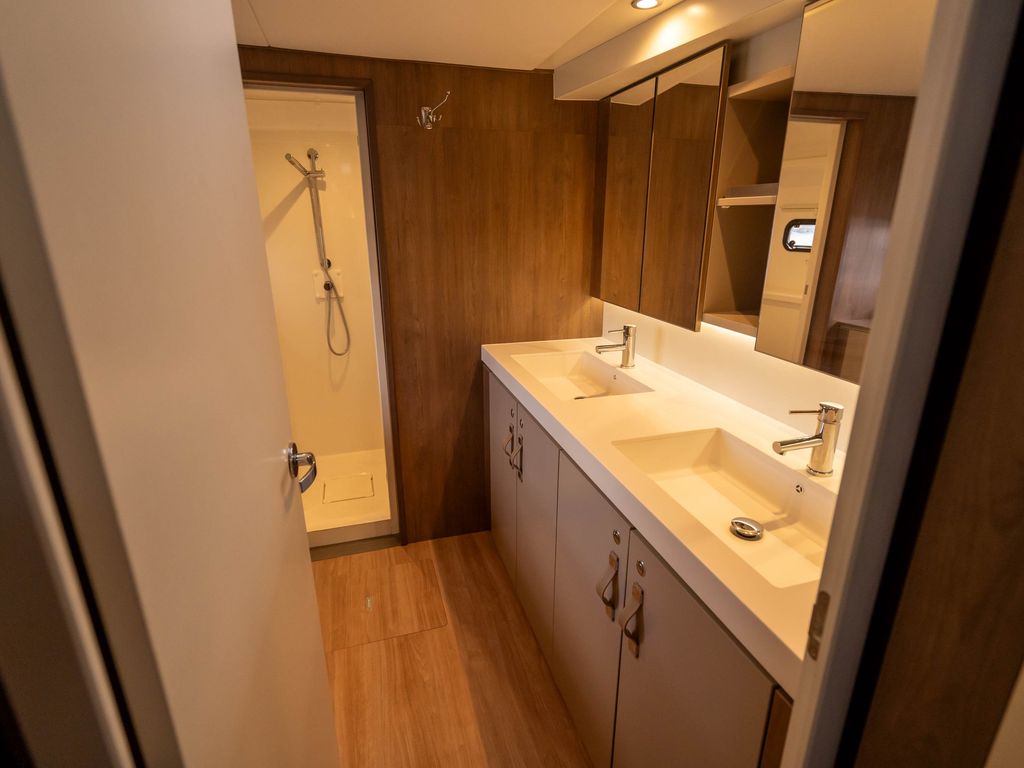 Boat picture 25