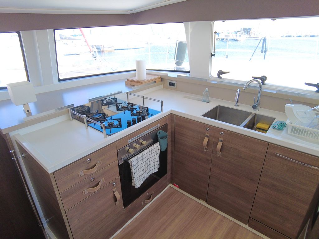 Boat picture 15