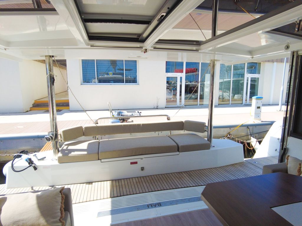 Boat picture 9