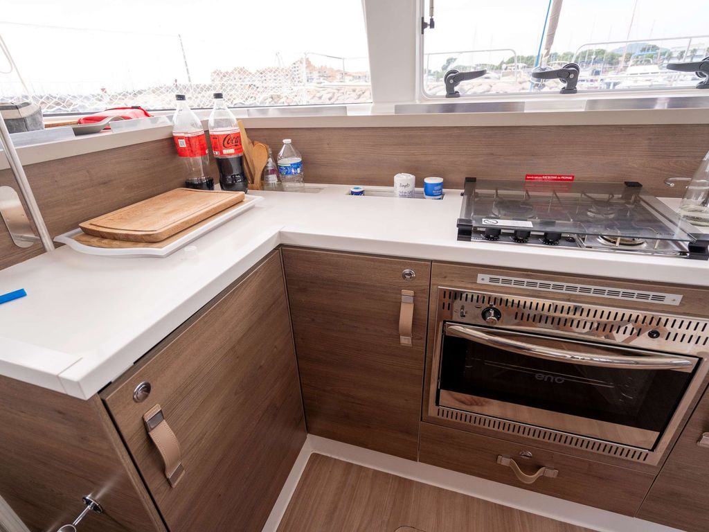 Boat picture 17