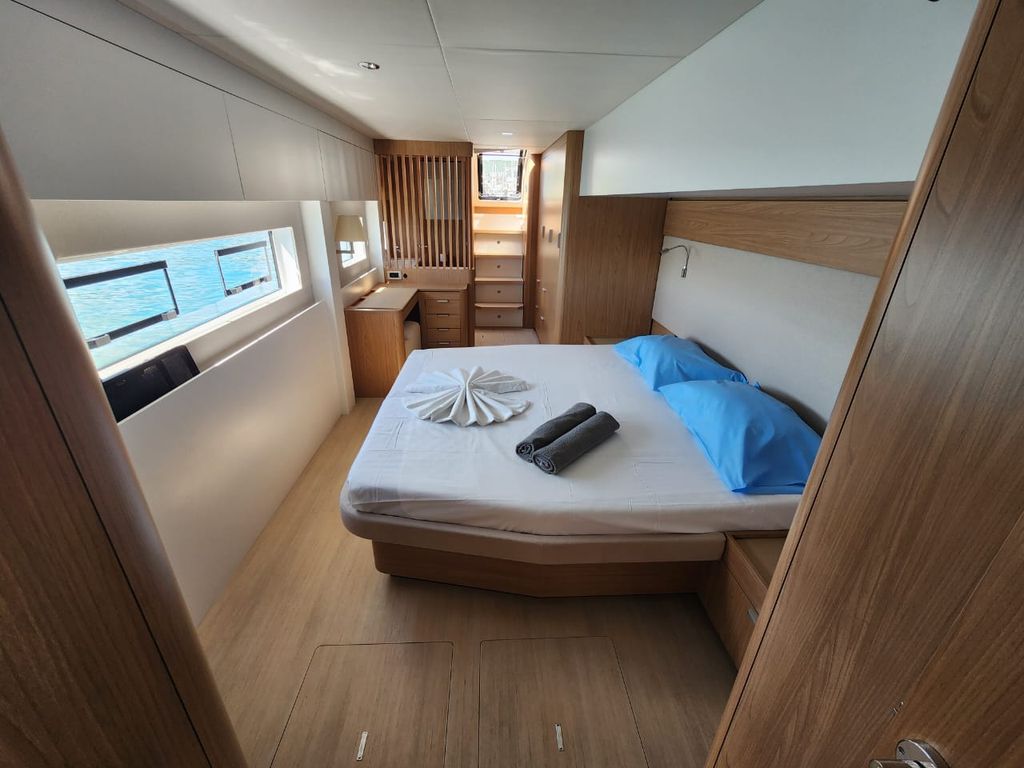 Boat picture 20