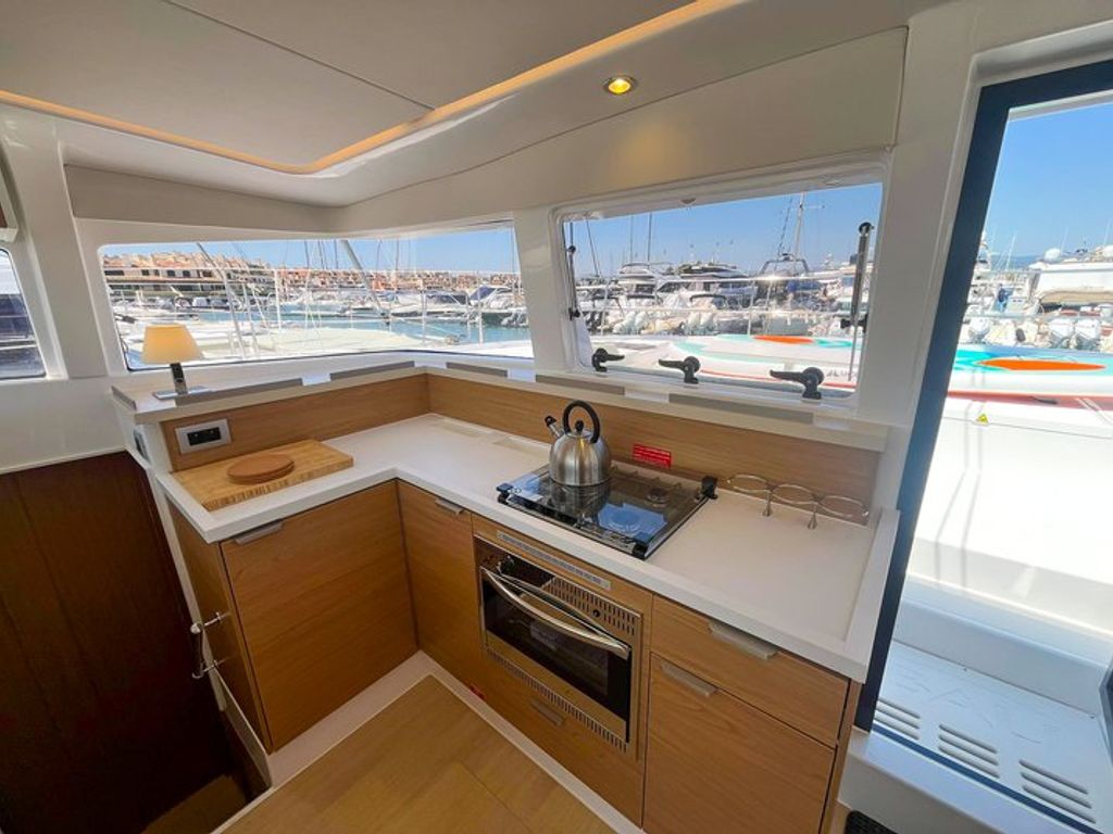Boat picture 15