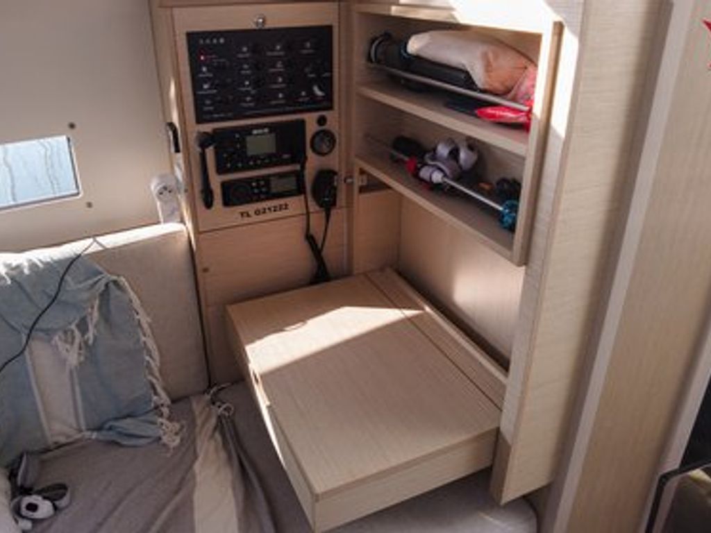 Boat picture 18