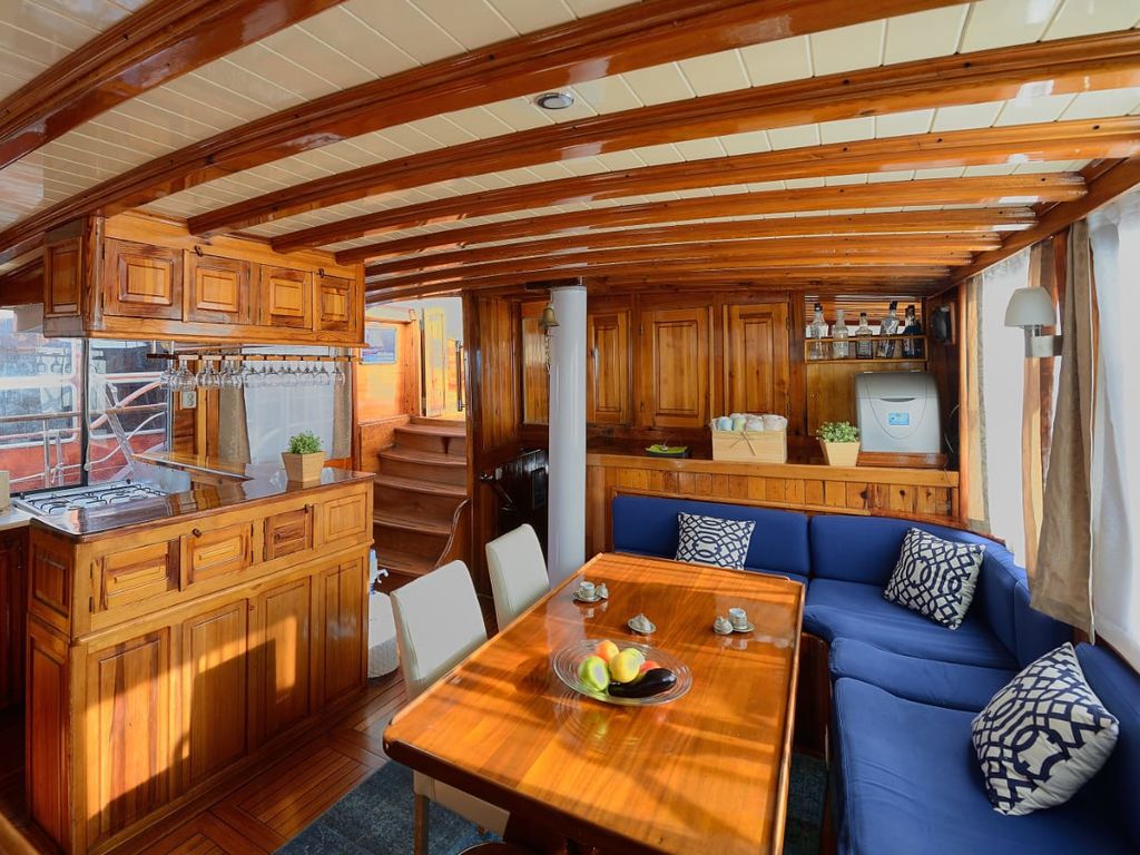Boat picture 2