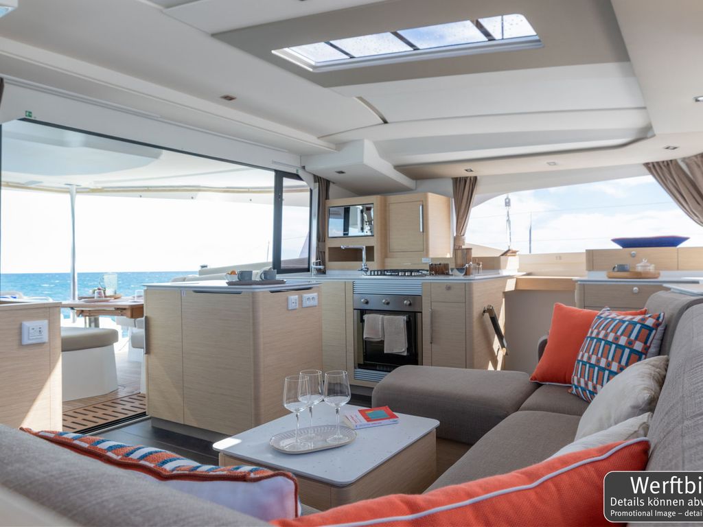 Boat picture 17