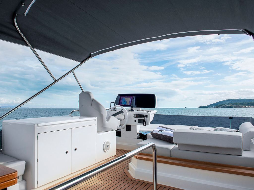 Boat picture 7