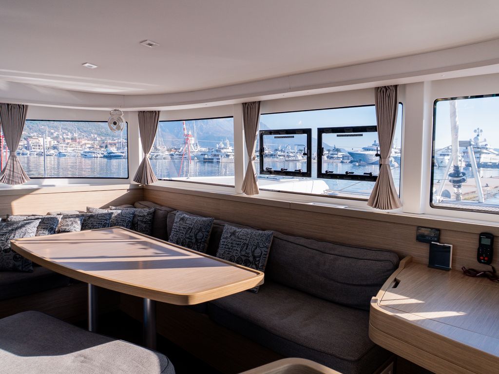 Boat picture 9