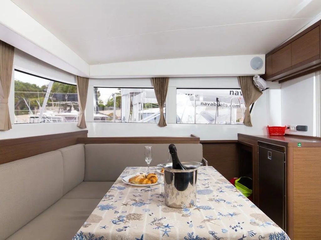 Boat picture 12
