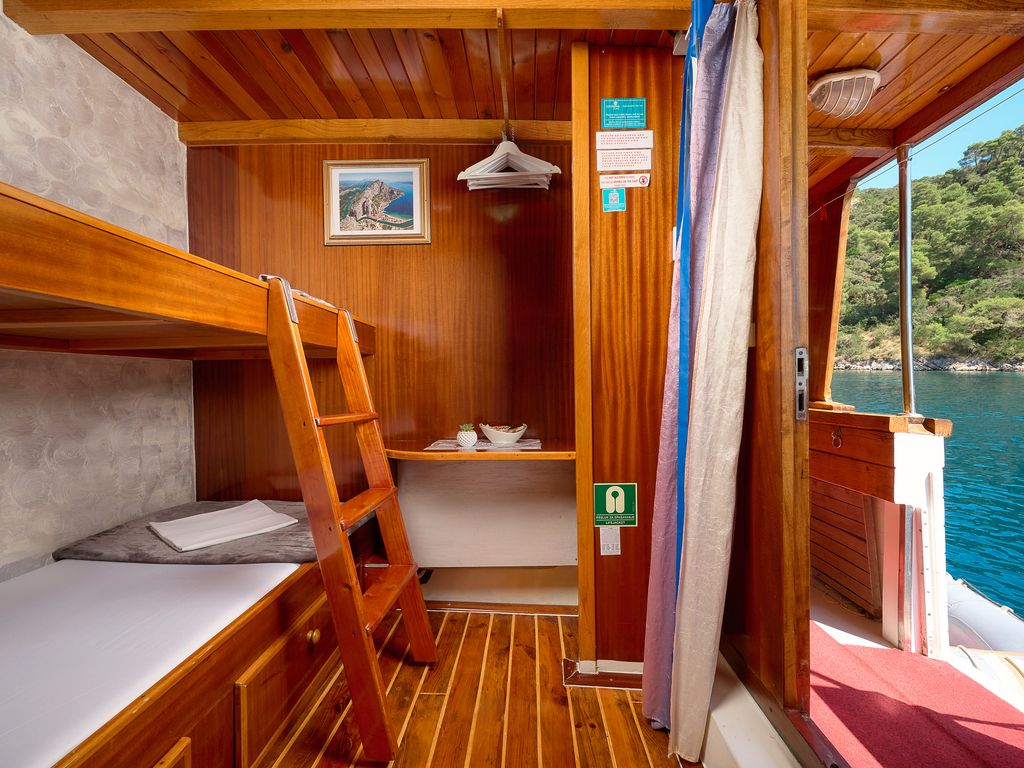 Boat picture 27