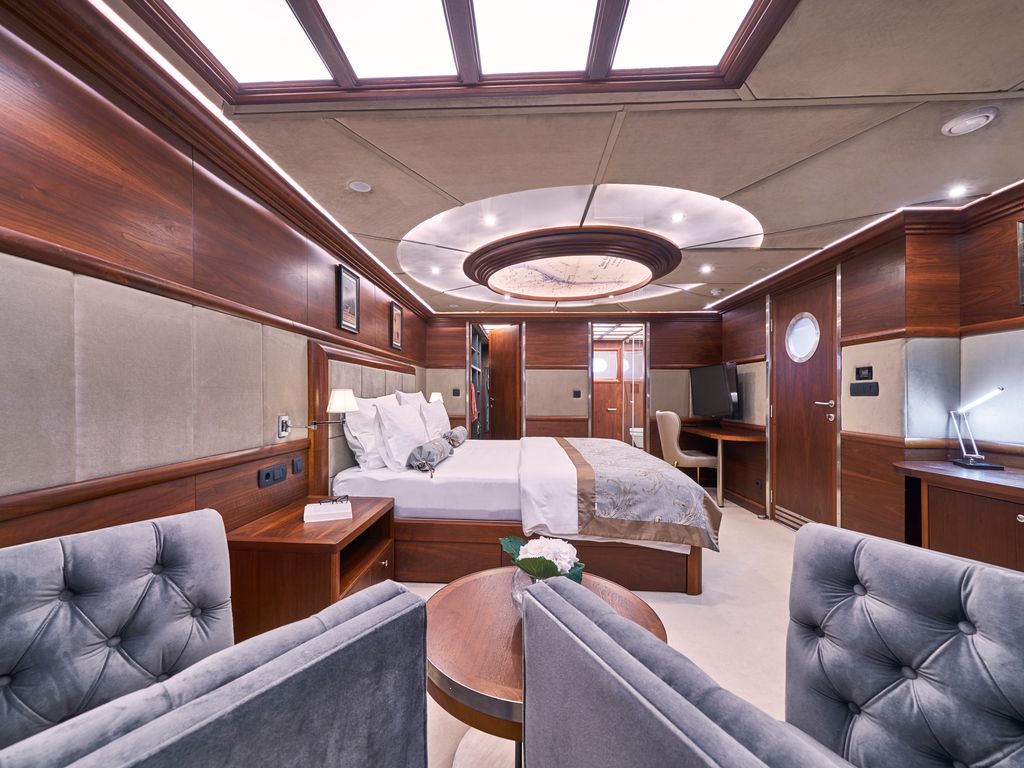 Boat picture 18