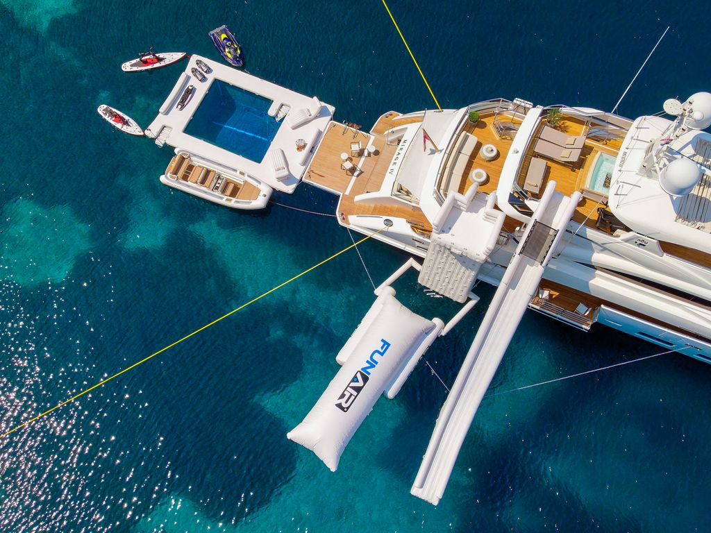 Boat picture 9