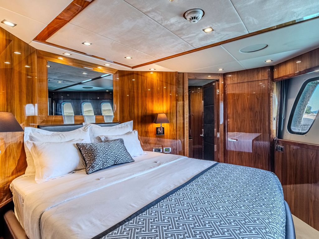 Boat picture 2