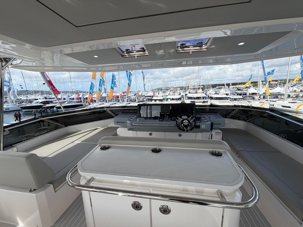 Boat picture 12