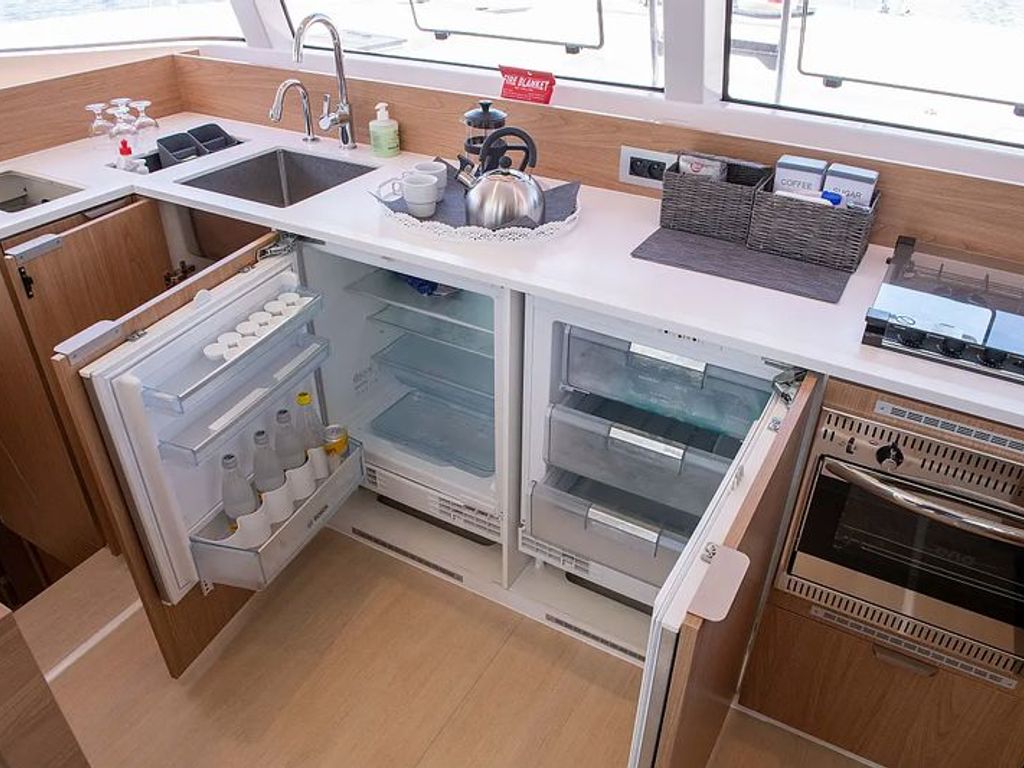 Boat picture 14